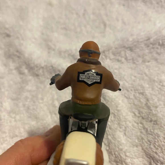 Harley-Davidson collectible Department 56 Ready For The Road - Picture 6 of 8